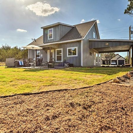 Granbury Home With Hot Tub And Furnished Patio! المظهر الخارجي الصورة