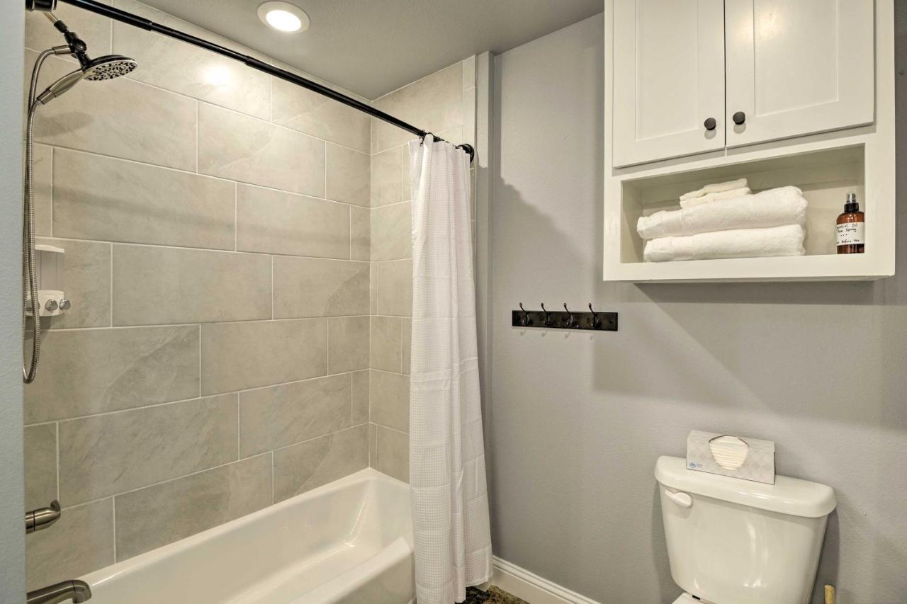 Granbury Home With Hot Tub And Furnished Patio! المظهر الخارجي الصورة